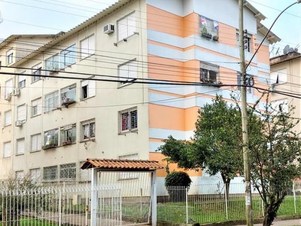 Confortável apartamento Térreo, com 02 dormitórios, no Condomínio Praia dos Artistas, bairro Jardim Leopoldina, R$ 155.000,00.